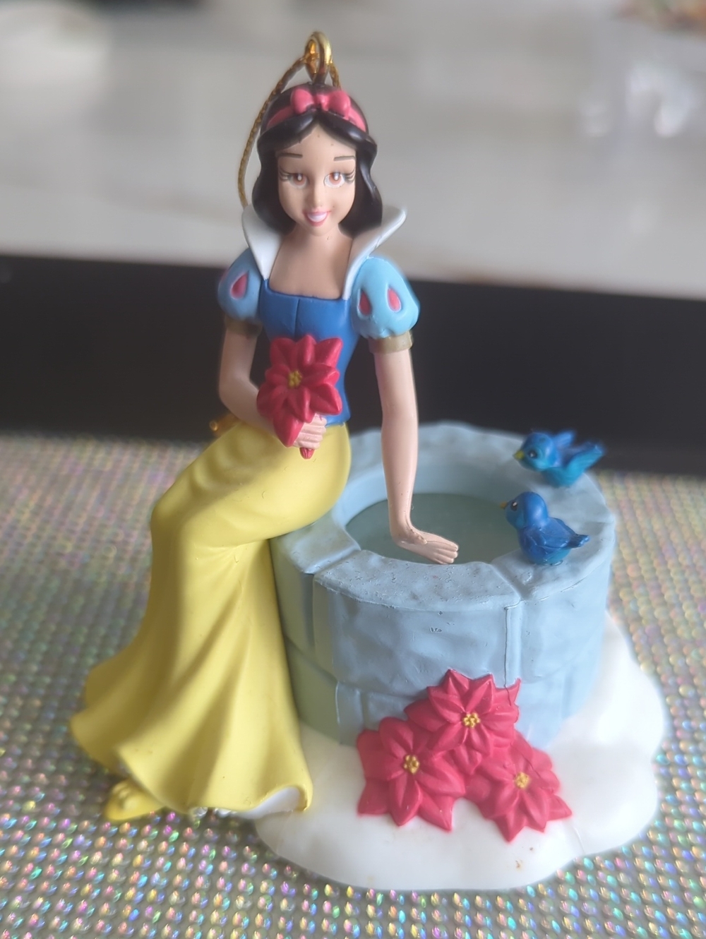 Disney Snow White Dwarfs Sitting at The Well Light Up Christmas Tree Ornament